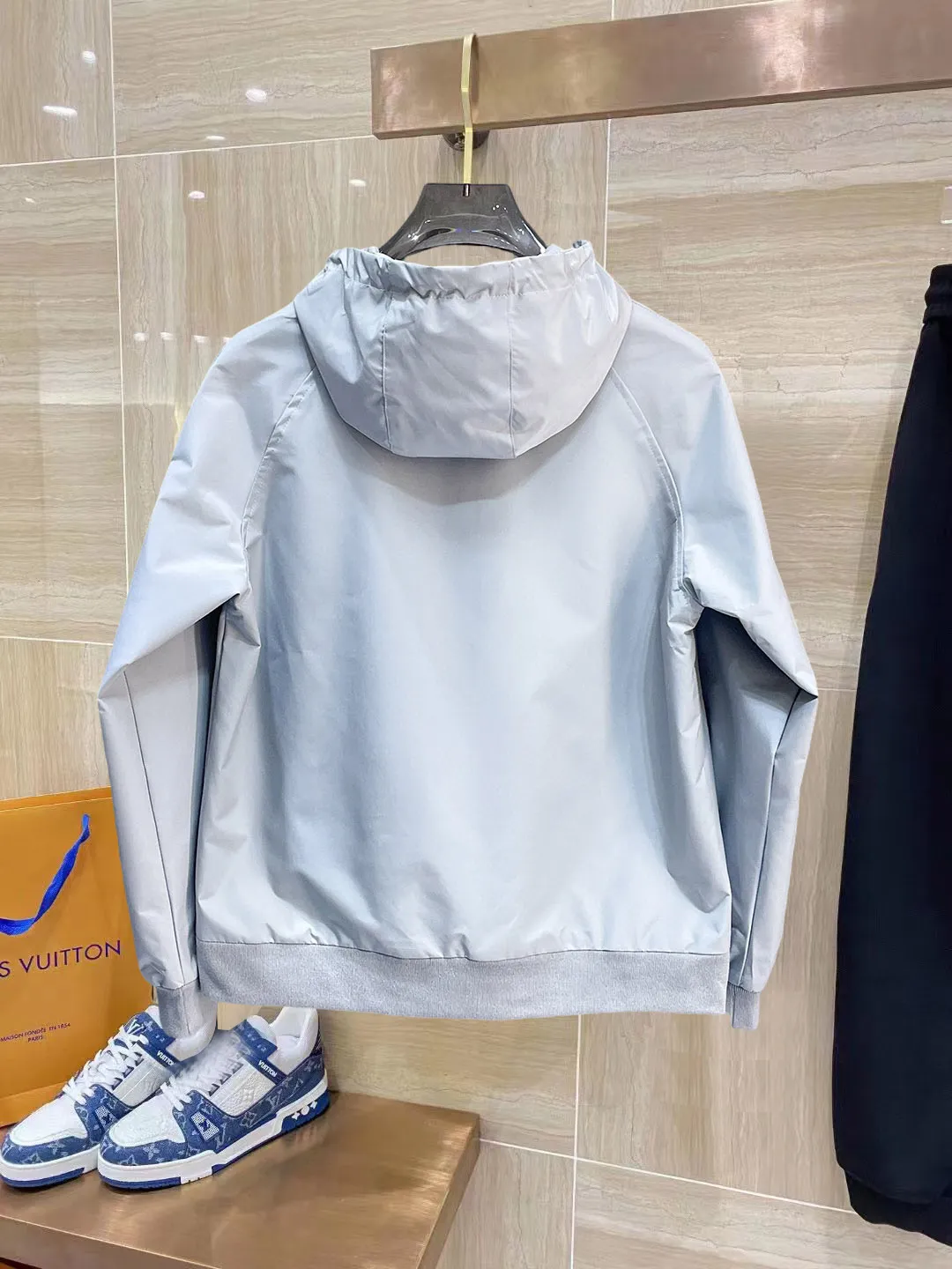 Same Style， ， 2026 New Arrival ，Original Premium Breathable ， ， ， Quality。 ， Sizes：M～3XL